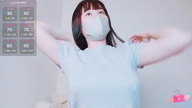 Zinzin chan online show from April 2026 06:37:01 PM