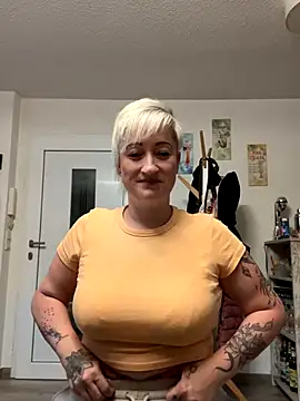 Rozendefotz online show from September 2025 06:06:01 AM