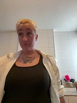 Rozendefotz online show from April 2026 07:31:01 AM