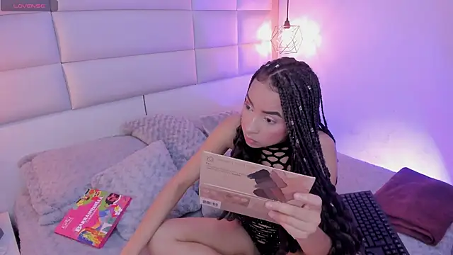 Lucia jane online show from February 2026 08:58:01 PM