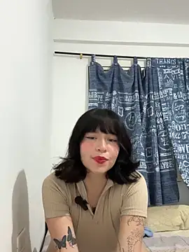 aliciia 23 online show from November 2025 04:46:01 AM