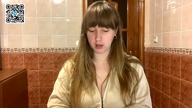 MaroonMoon  online show from November 2025 08:51:01 PM