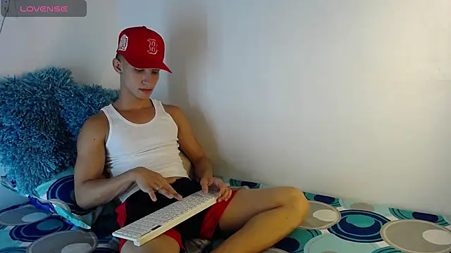 Snapshot of babyandy_x chatting on September 2025 08:56:02 PM babyandy x online show from September 2025 08:56:02 PM