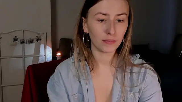 VesperaCeleste online show from January 2026 09:57:02 AM