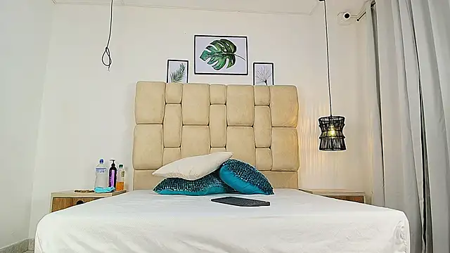 Snapshot of elizawiliamst chatting on October 2025 11:53:02 AM elizawiliamst online show from October 2025 11:53:02 AM