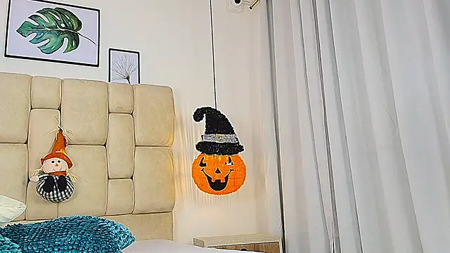 Snapshot of elizawiliamst chatting on October 2025 01:34:02 PM elizawiliamst online show from October 2025 01:34:02 PM