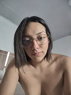 WendySuns  online show from July 2026 10:15:02 PM