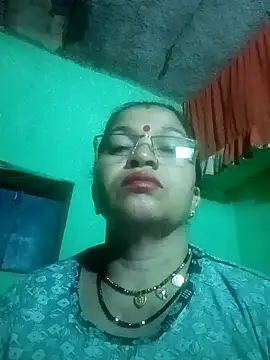 Manavi x online show from October 2025 10:18:02 PM