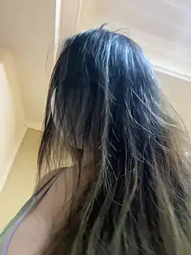 Snapshot of Lovelyanan chatting on April 2026 07:01:02 PM Lovelyanan online show from April 2026 07:01:02 PM