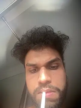 shiitposter male online show from February 2026 03:10:01 PM