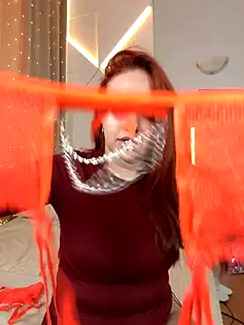 Snapshot of PollyVinice chatting on September 2025 11:48:01 AM PollyVinice online show from September 2025 11:48:01 AM