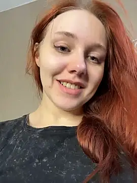 PollyVinice online show from March 2026 10:41:01 AM