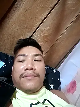 Snapshot of Hottie_pinoy21 chatting on September 2025 04:35:01 AM Hottie pinoy21 online show from September 2025 04:35:01 AM