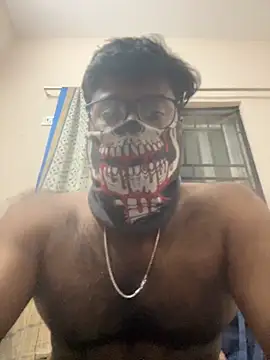 Snapshot of DJLOVE280825 chatting on December 2025 07:07:02 PM DJLOVE280825 online show from December 2025 07:07:02 PM