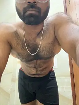 Snapshot of DJLOVE280825 chatting on April 2026 09:42:02 PM DJLOVE280825 online show from April 2026 09:42:02 PM