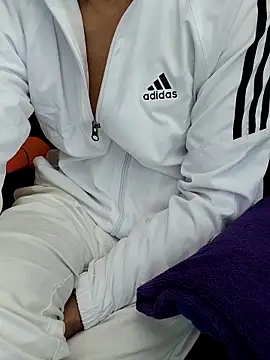 chocolate alone online show from October 2025 07:27:01 AM