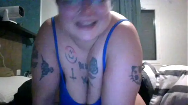 Snapshot of PirateXL chatting on March 2026 12:26:01 AM PirateXL online show from March 2026 12:26:01 AM