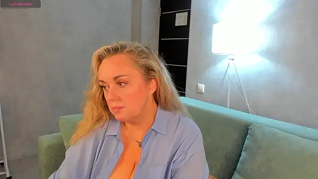 Sky Kuper online show from September 2025 09:31:01 PM