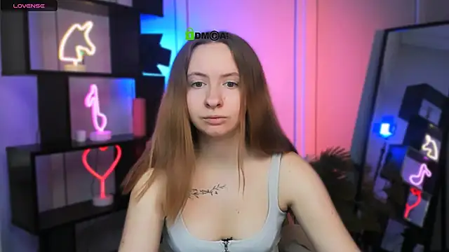 mila glow1 online show from December 2025 12:25:02 PM