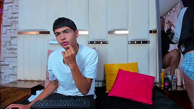 ClioandDemeteer online show from September 2025 03:40:02 AM