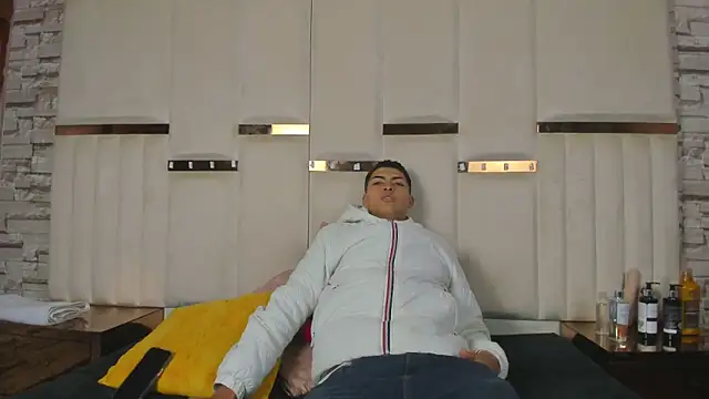 ClioandDemeteer online show from September 2025 03:44:01 AM