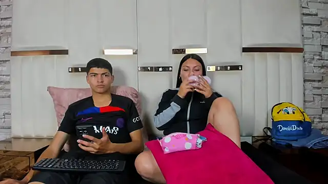 ClioandDemeteer online show from October 2025 05:15:01 AM