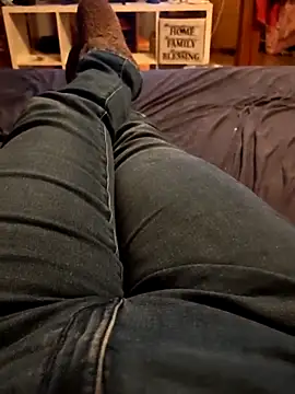 Horny mummy online show from December 2025 05:30:01 PM