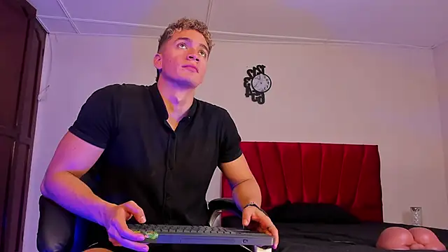 paull george online show from September 2025 01:46:02 PM