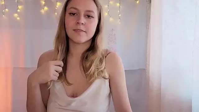 Snapshot of ShyMistery chatting on November 2025 08:59:01 AM ShyMistery online show from November 2025 08:59:01 AM