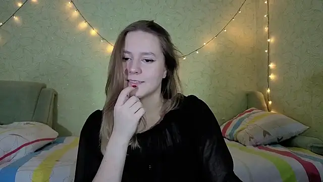 Snapshot of ShyMistery chatting on November 2025 06:51:01 PM ShyMistery online show from November 2025 06:51:01 PM