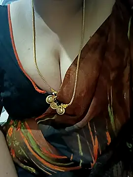 Geetha227 online show from April 2026 11:49:02 PM