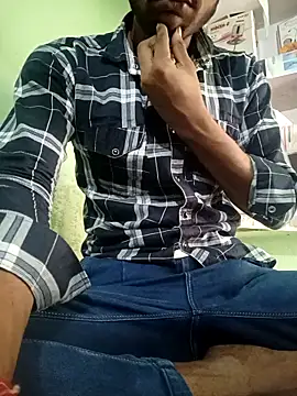 Snapshot of uniquesexyboy5689 chatting on October 2025 07:42:01 AM uniquesexyboy5689 online show from October 2025 07:42:01 AM