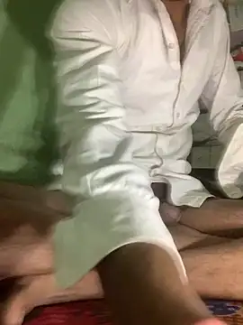 Snapshot of uniquesexyboy5689 chatting on November 2025 03:54:01 PM uniquesexyboy5689 online show from November 2025 03:54:01 PM