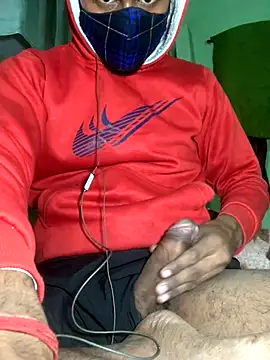 Snapshot of uniquesexyboy5689 chatting on November 2025 04:11:02 PM uniquesexyboy5689 online show from November 2025 04:11:02 PM