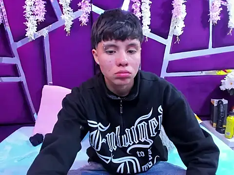 Bruno Cruzz online show from November 2025 02:56:02 AM