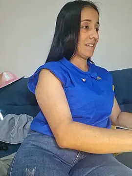 Snapshot of SofiiMilf chatting on June 2026 02:33:02 AM SofiiMilf online show from June 2026 02:33:02 AM