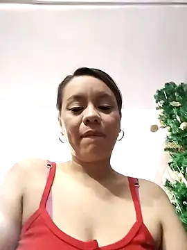 Sky Junne online show from December 2025 04:14:02 PM