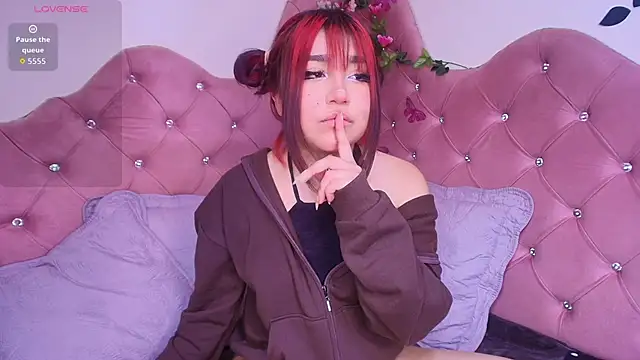 Snapshot of sophiievv chatting on September 2025 08:10:01 PM sophiievv online show from September 2025 08:10:01 PM