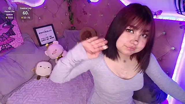 Snapshot of sophiievv chatting on October 2025 07:14:02 PM sophiievv online show from October 2025 07:14:02 PM