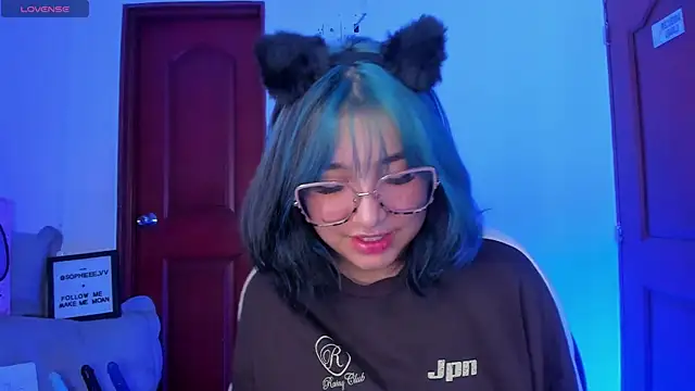 sophiievv online show from February 2026 06:23:02 PM