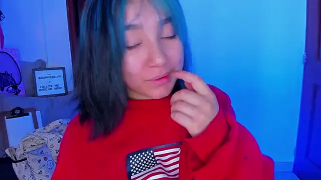 sophiievv online show from February 2026 06:48:01 PM