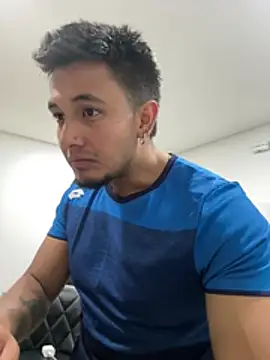 Snapshot of JeanLust chatting on April 2026 01:16:02 AM JeanLust online show from April 2026 01:16:02 AM