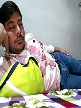 Snapshot of Ajmersingh335512 chatting on October 2025 08:00:02 AM Ajmersingh335512 online show from October 2025 08:00:02 AM