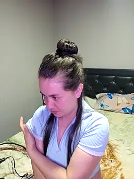 Snapshot of CathyMoss chatting on March 2026 02:55:02 PM CathyMoss online show from March 2026 02:55:02 PM