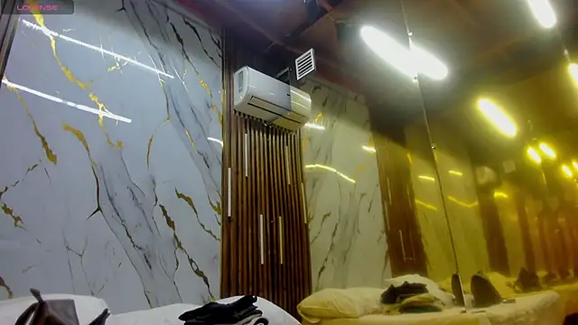 VictoriaDuart online show from April 2026 08:31:02 PM