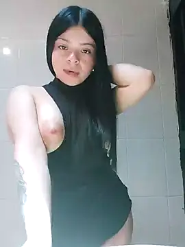 LunaJacobs online show from September 2025 04:30:01 PM