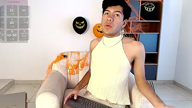 E R O S  online show from November 2025 07:49:02 PM