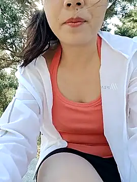 Snapshot of bingxin- chatting on September 2025 02:22:02 AM bingxin- online show from September 2025 02:22:02 AM