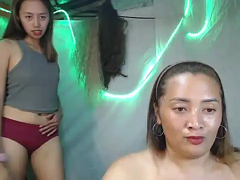 pinkysexypinay online show from September 2025 12:28:01 PM