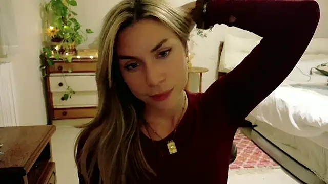 wonderalice31 online show from October 2025 07:12:01 PM